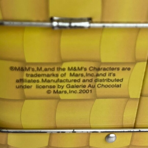 M&Ms Easter Themed Tin Lunch Box Handle Blue - Picture 10 of 14